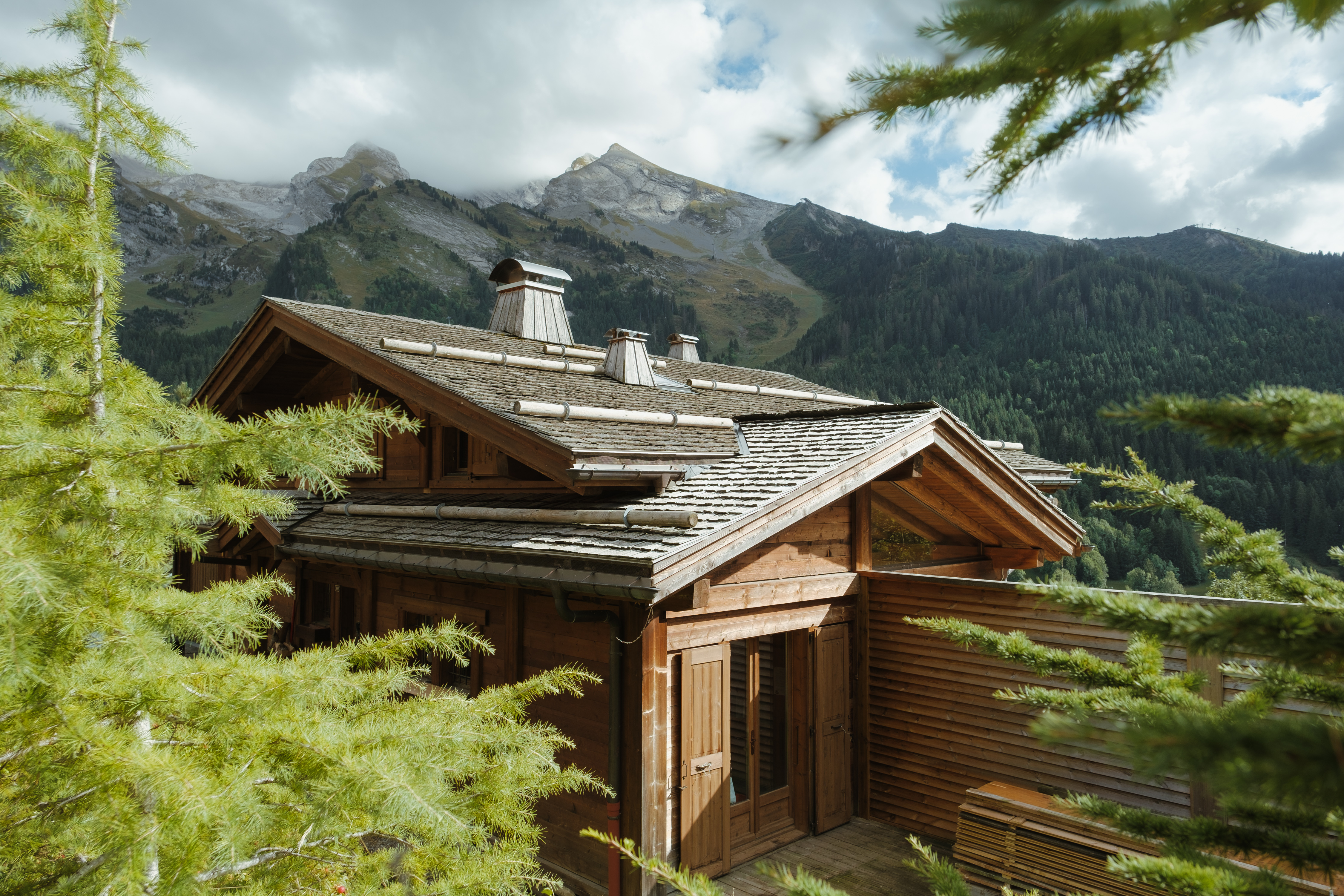 Chalet en vente à La Clusaz  - 249.94m²
