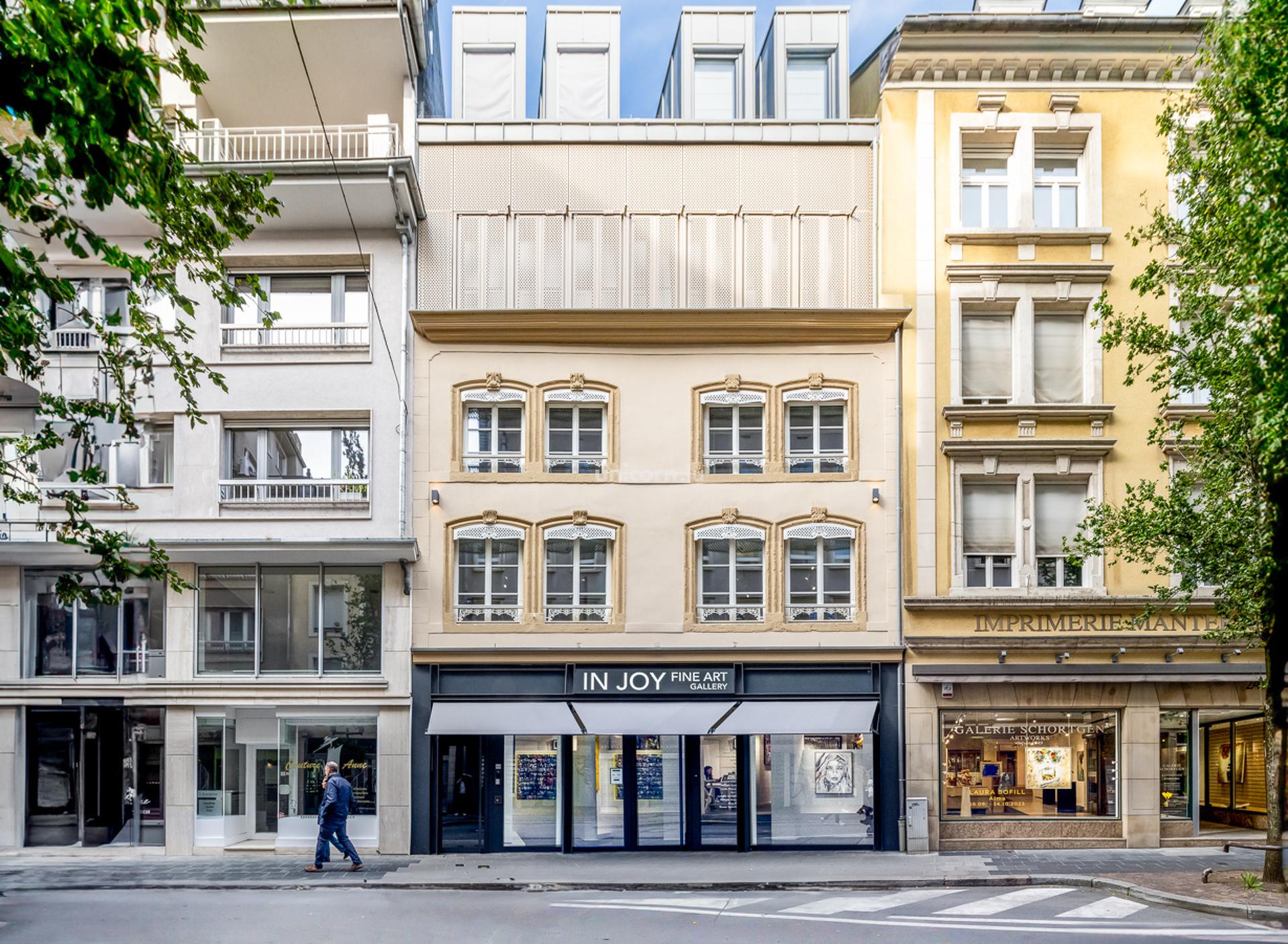Wohnhaus zu verkaufen in Luxembourg  - 601.71m²